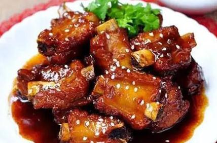 糖醋排骨怎么做？糖醋排骨正宗做法及步驟