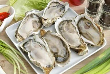 生蠔不撬開(kāi)能直接蒸嗎?