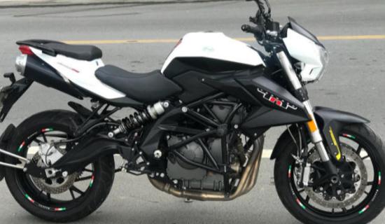 黃龍600百公里加速幾秒?黃龍600摩托車官網(wǎng)報價多少?
