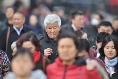 未來(lái)10年我國(guó)將迎來(lái)最大“退休潮” ，退休潮的原因是什么？