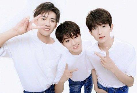 TFBOYS演唱會門票開售秒空  “邀請函”炒到4萬元黃牛忙于炒高票價(jià)