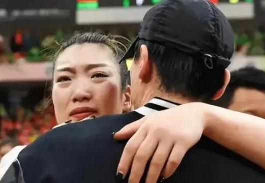 女籃李夢的老公是誰  女籃李夢的現任老公是誰簡介