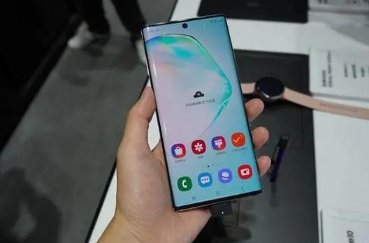 三星s22真實(shí)體驗(yàn)（三星GalaxyS22使用感受你們都不敢買）