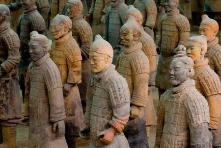 世界八大奇跡之一的兵馬俑在哪個城市（兵馬俑在哪個城市路線攻略）