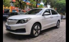 東風(fēng)e70車鑰匙沒電了怎么啟動(dòng)？