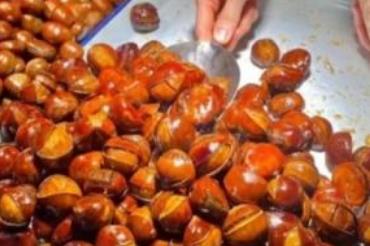 糖炒栗子加糖是為了讓栗子變甜嗎 真不是這樣!