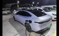 東風日產n7純電充電口在哪 日產n7充電口在哪個位置